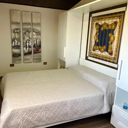 Villa Casale Fronte Mare - With Swimming Pool In Front Of The *