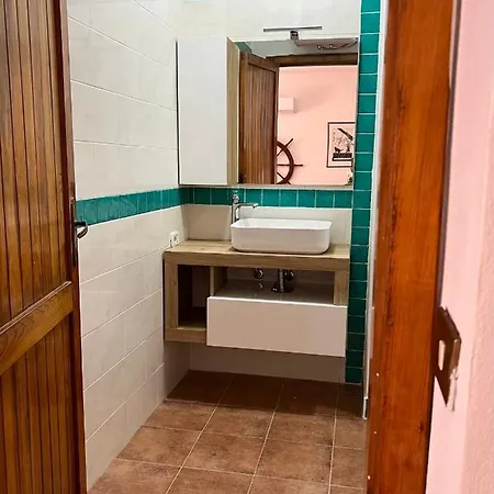 Casale Fronte Mare - With Swimming Pool In Front Of The Porto Columbu - Perd'E Sali