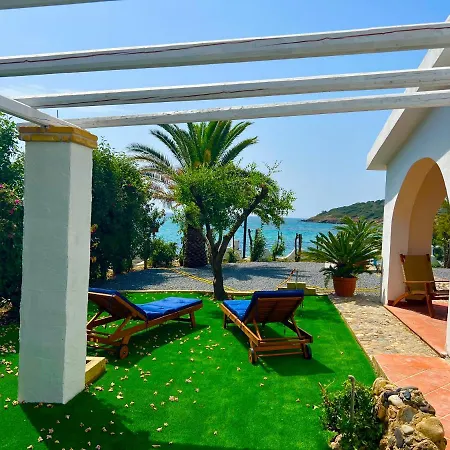 Casale Fronte Mare - With Swimming Pool In Front Of The Βίλα *