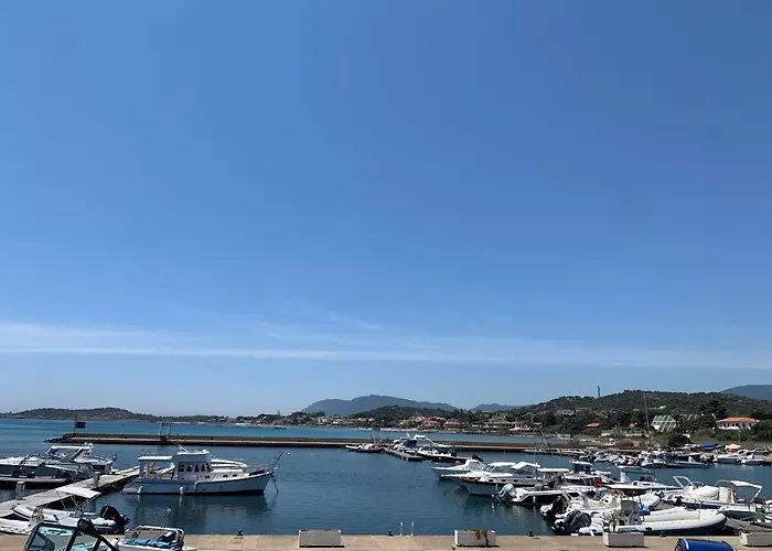 Casale Fronte Mare - With Swimming Pool In Front Of The Villa *