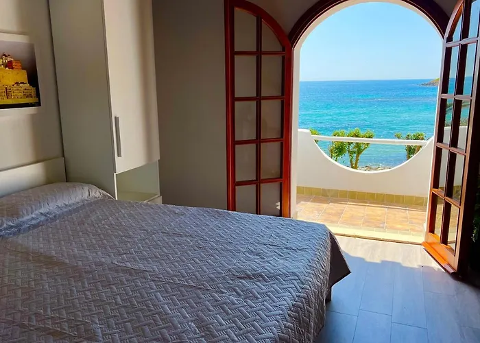 Casale Fronte Mare - With Swimming Pool In Front Of The * Porto Columbu - Perd'E Sali