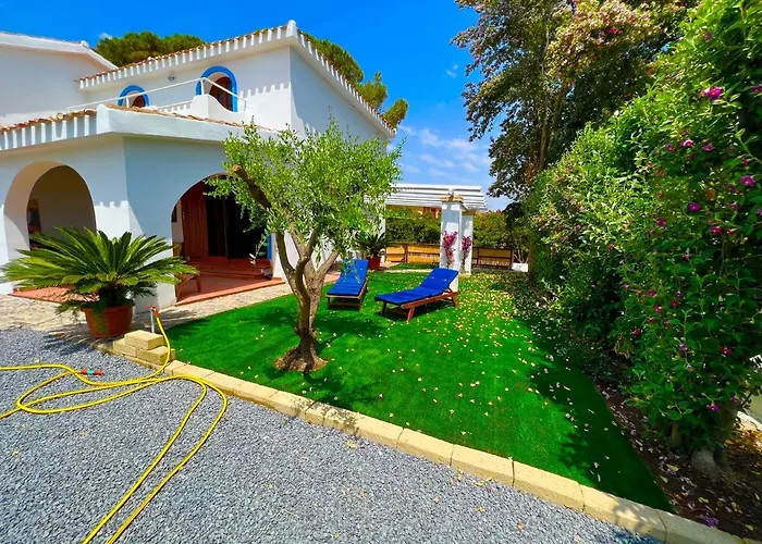 Casale Fronte Mare - With Swimming Pool In Front Of The Porto Columbu - Perd'E Sali