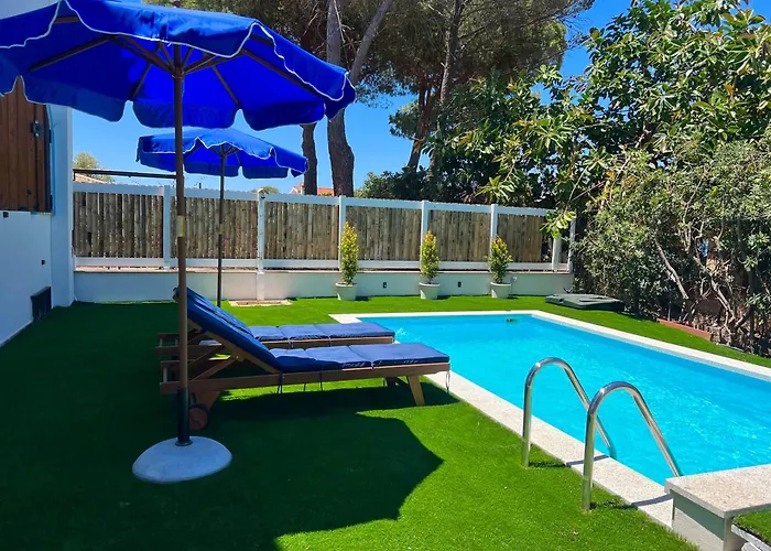 Casale Fronte Mare - With Swimming Pool In Front Of The *